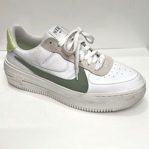 Nike Air Force 1 PLT.AF.ORM Women’s White Oil Green Size 10.5